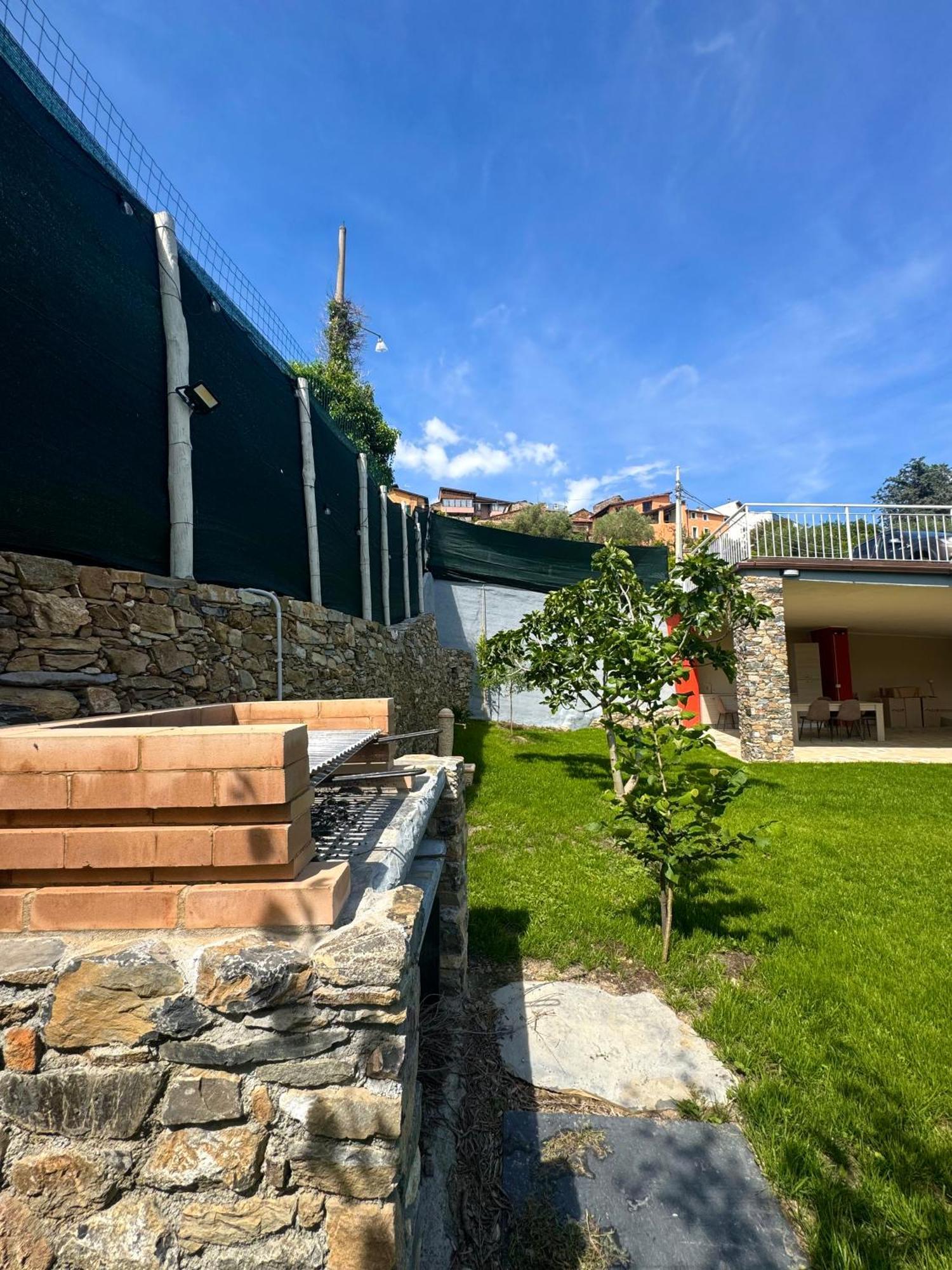 Ligo Bed and Breakfast Villanova d'Albenga Buitenkant foto