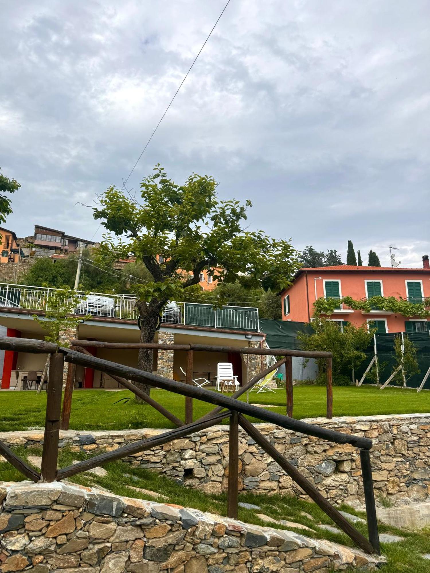 Ligo Bed and Breakfast Villanova d'Albenga Buitenkant foto