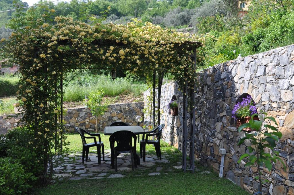 Ligo Bed and Breakfast Villanova d'Albenga Buitenkant foto